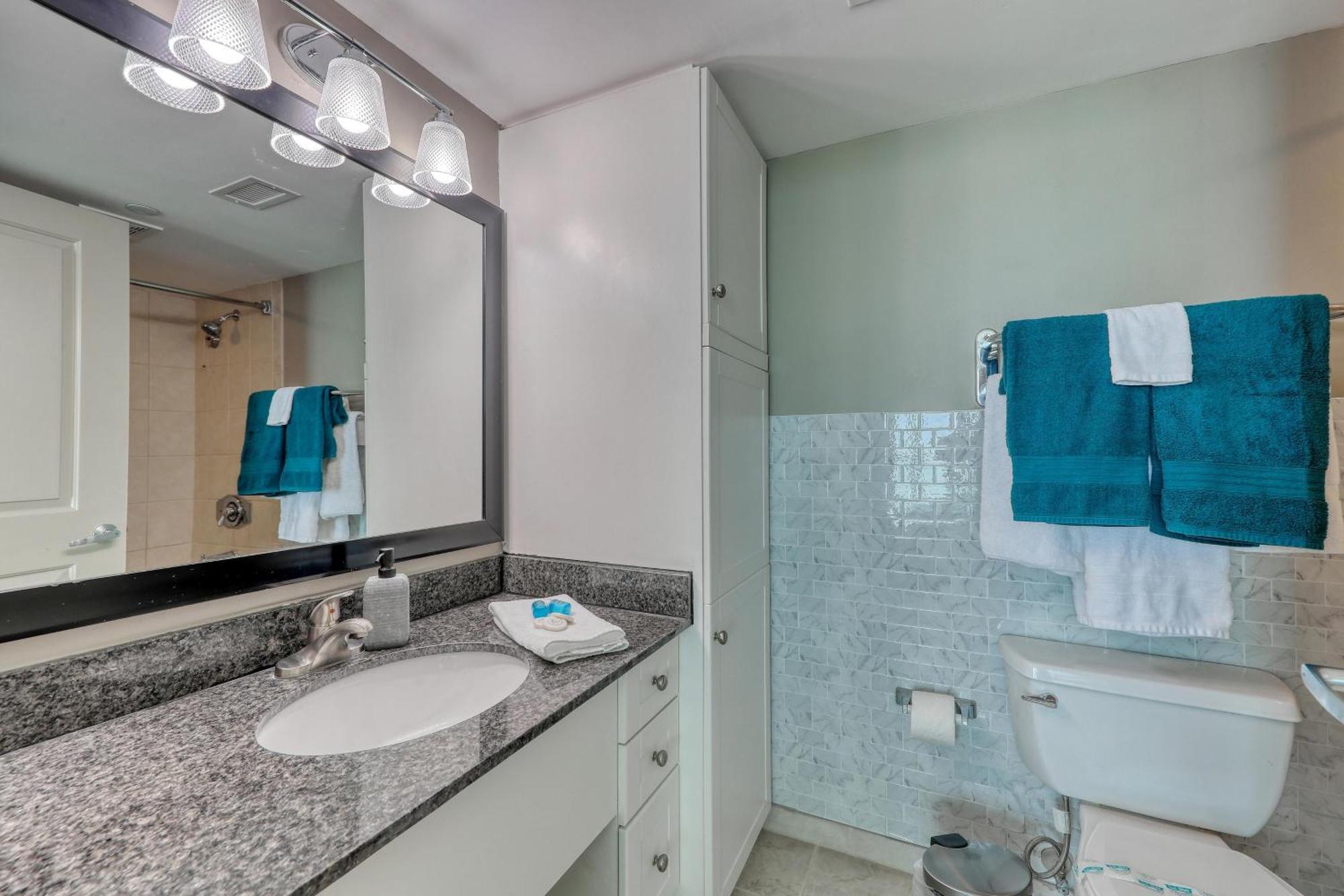 Вілла 107 S Ocean Blvd, 0308 - Ocean Front Sleeps 6 Мертл-Біч Екстер'єр фото