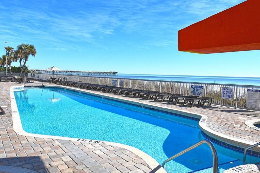 Вілла 107 S Ocean Blvd, 0308 - Ocean Front Sleeps 6 Мертл-Біч Екстер'єр фото