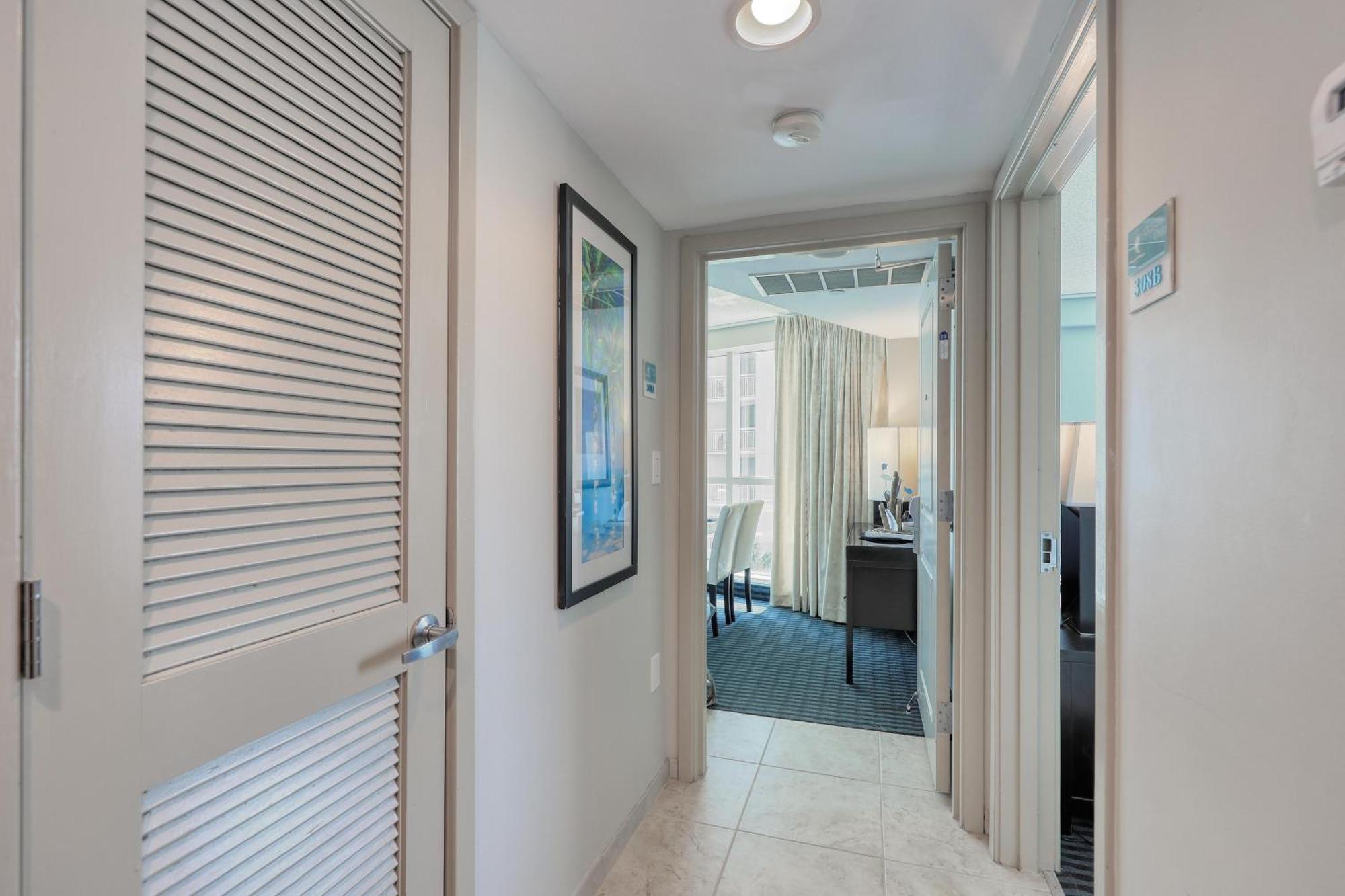 Вілла 107 S Ocean Blvd, 0308 - Ocean Front Sleeps 6 Мертл-Біч Екстер'єр фото
