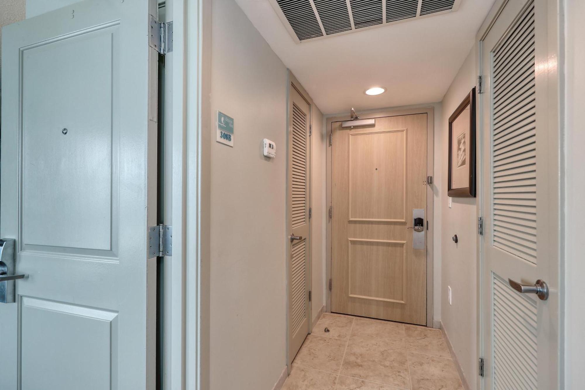 Вілла 107 S Ocean Blvd, 0308 - Ocean Front Sleeps 6 Мертл-Біч Екстер'єр фото
